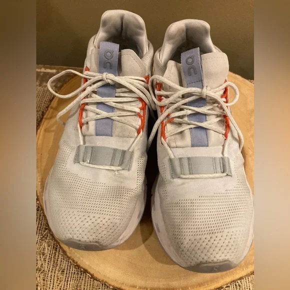 On Running Cloudnova Women's Running Shoes White / Glacier Sz-7.5 - Picture 5 of 13